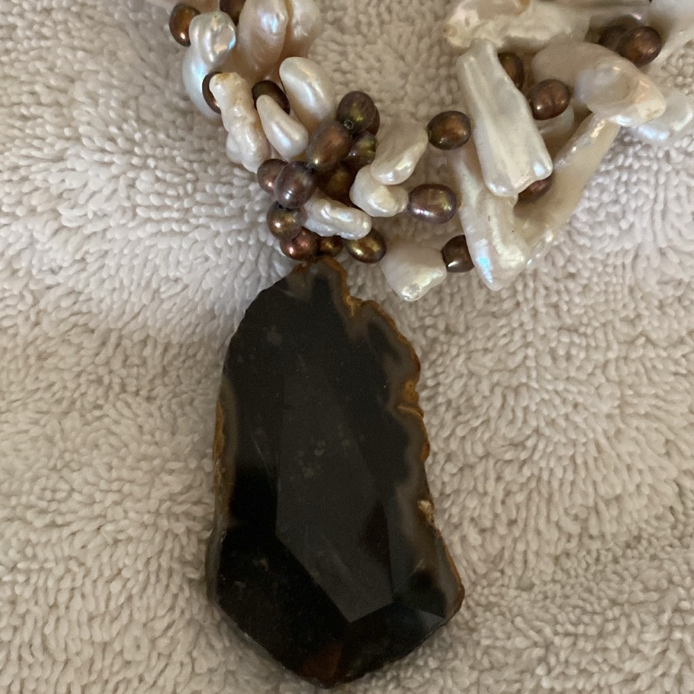 Stunning Statement Necklace With A Beautiful Brow… - image 2